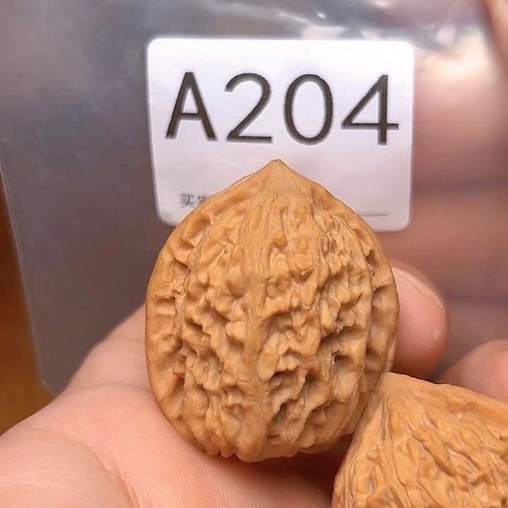 吊坠文玩核桃33金牛