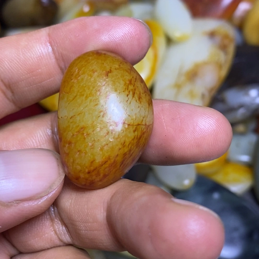 未镶嵌和田玉（糖玉）挂件