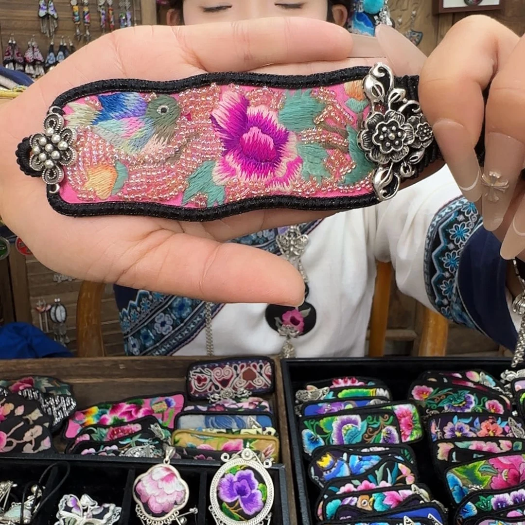 少数民族饰品秒杀