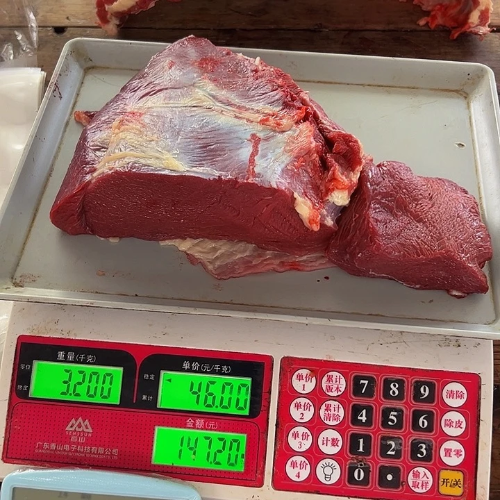 广西土耕马马肉、送马油沙姜小米辣12个月中国大陆
