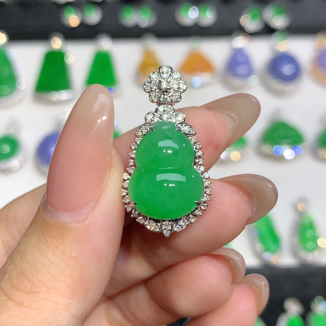 翡翠18K金镶嵌吊坠(不含链)