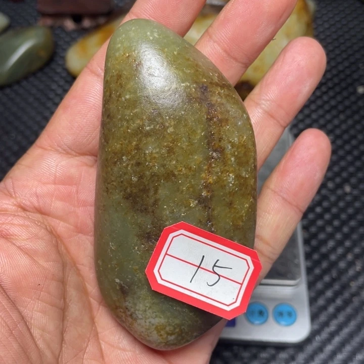 颈饰未镶嵌和田玉15