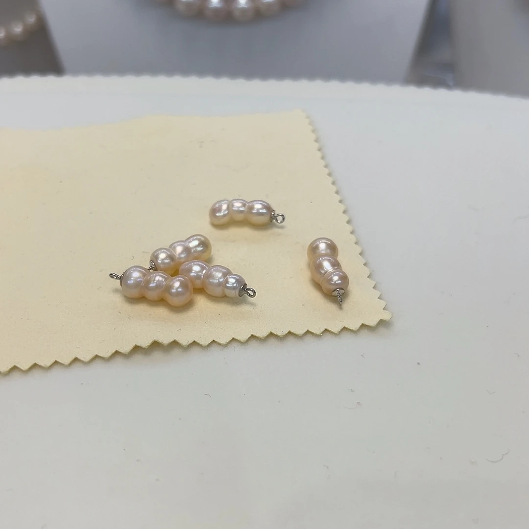 淡水珍珠吊坠(不含链)银S925镶嵌这****?