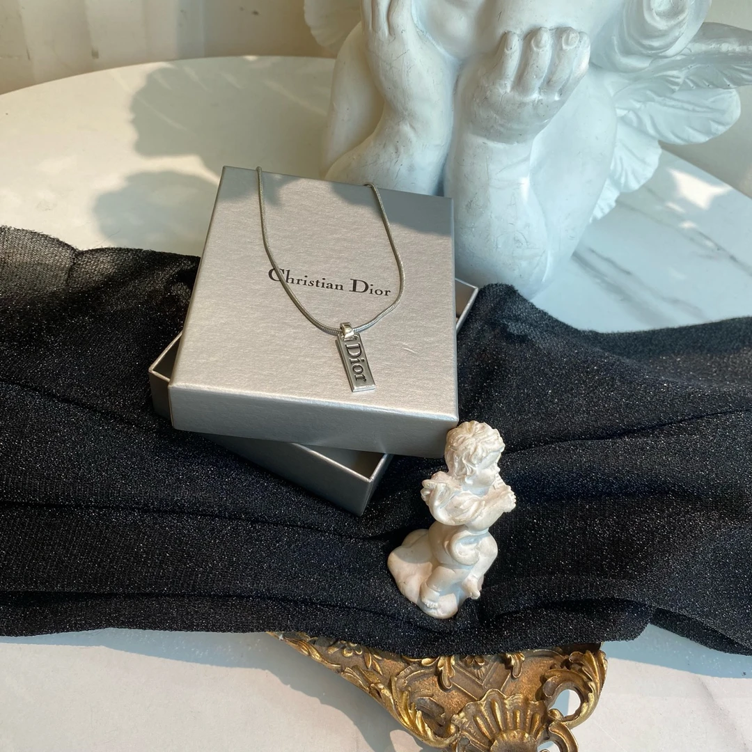 95新 DIOR/迪奥 御古屋/12949/ 经典字母 项链