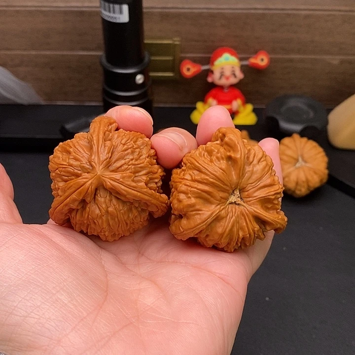 夜***风把件文玩核桃白奔