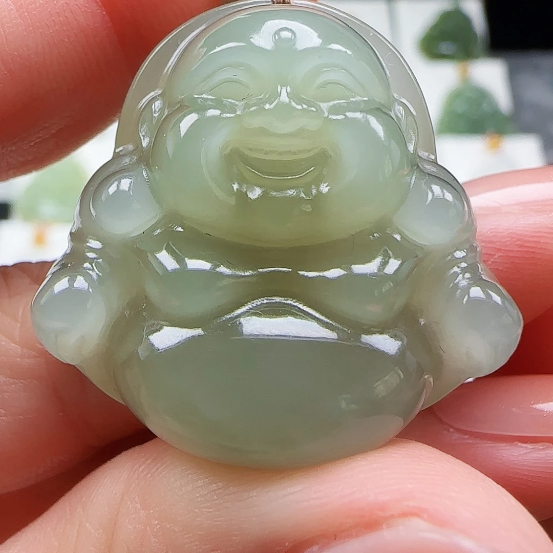 和田玉未镶嵌吊坠(赠链)