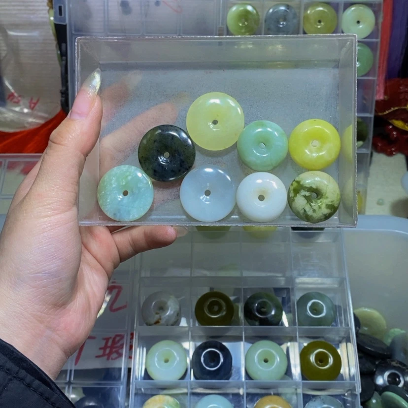 【闪购商品】蛇纹石玉其他未镶嵌116