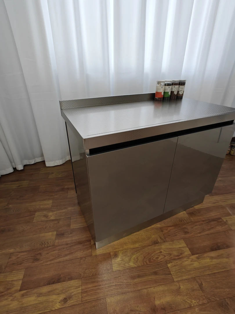 免拉手不锈钢门板橱柜定做