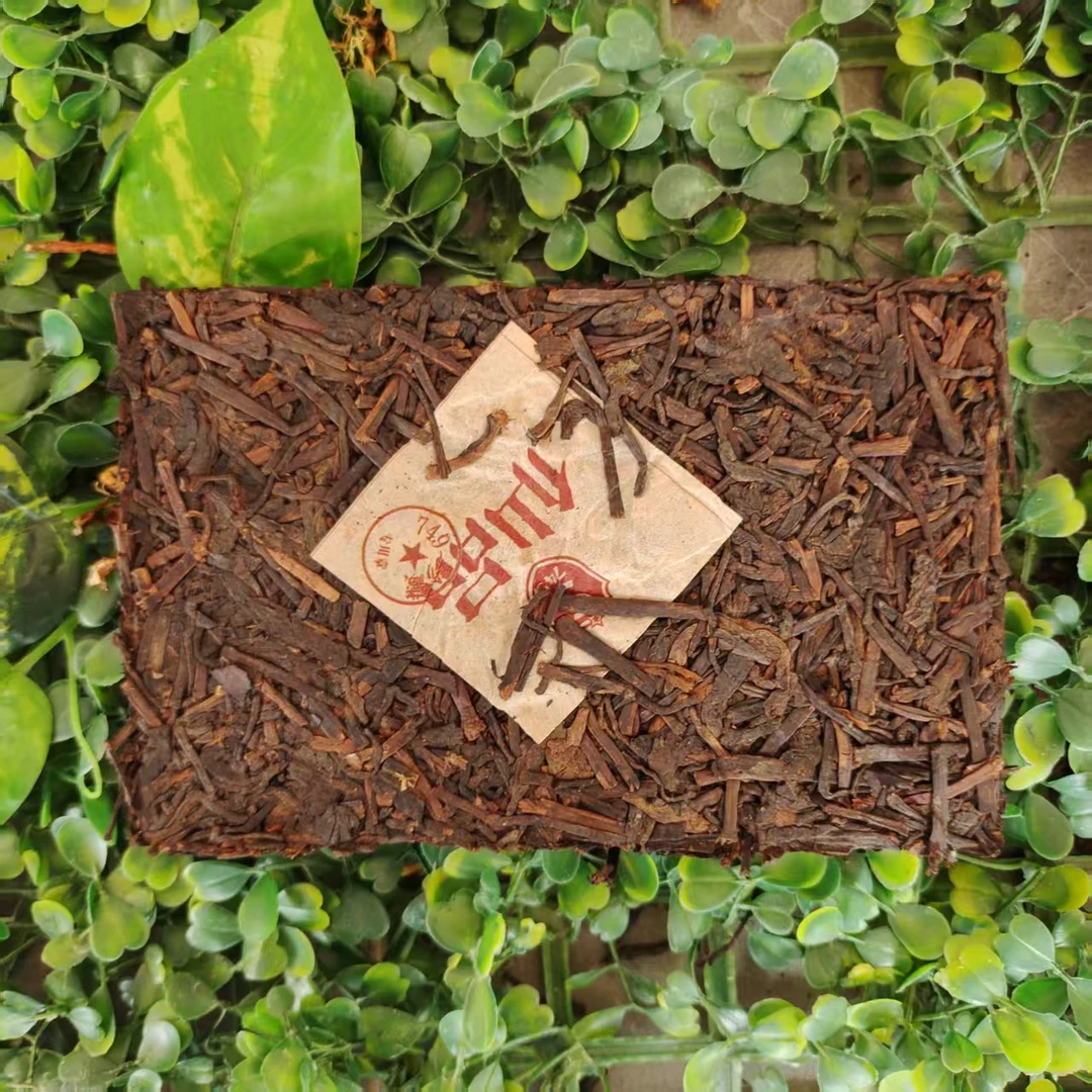 雨腾古茶  "瑞麒L"菩提X人 天Y临M菩提XB根200g/砖（6月17）