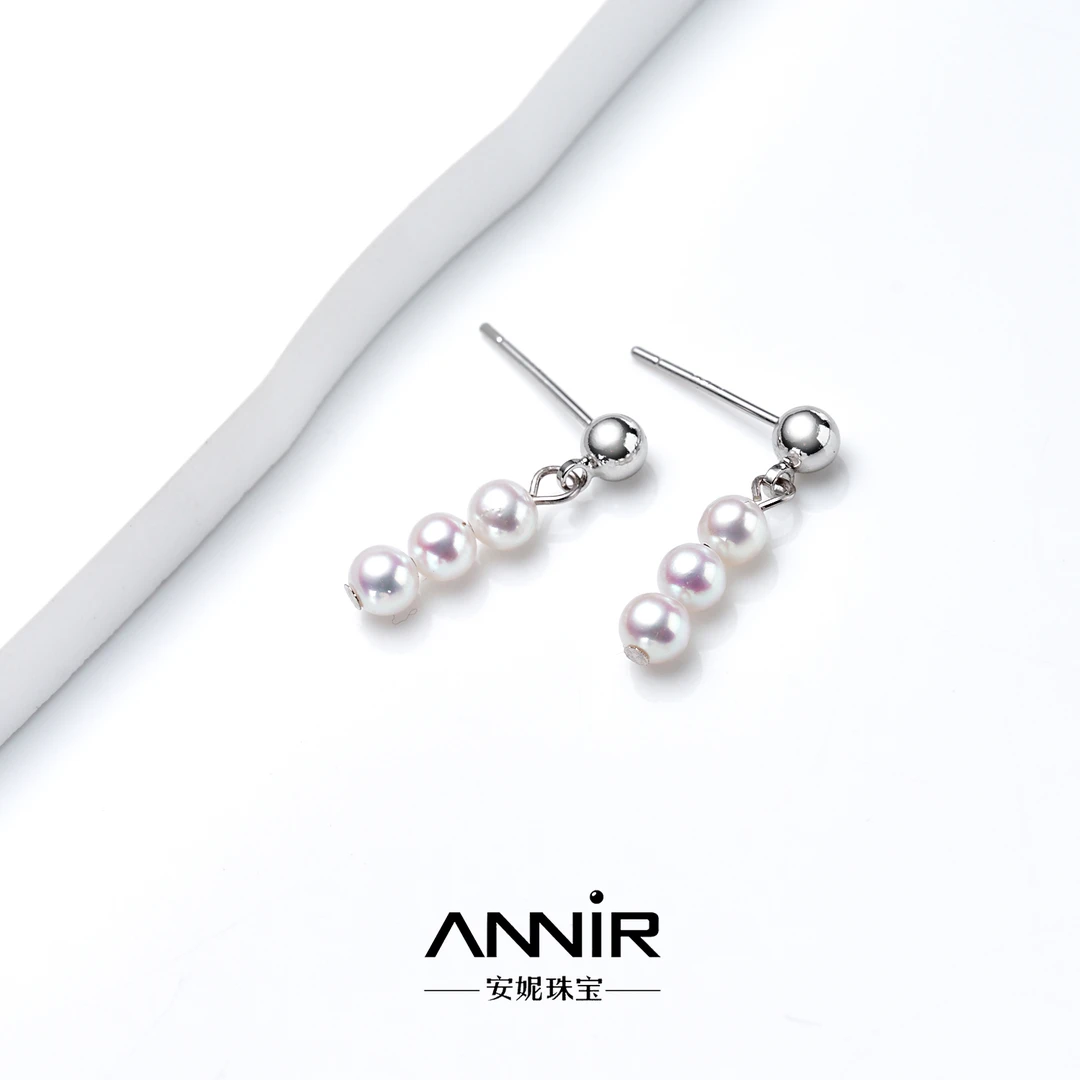“小可爱”珍珠耳钉 3-4mm S925银 2078H00DY