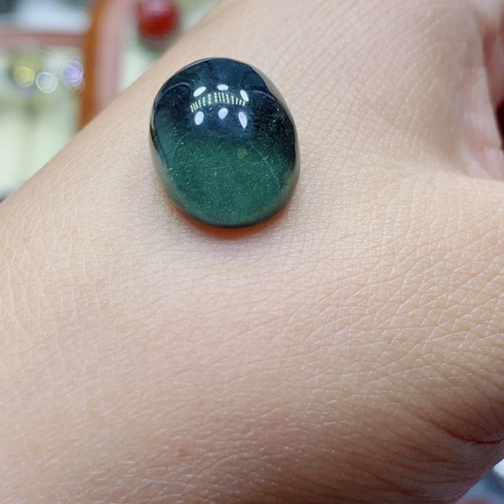 未镶嵌颈饰水晶水晶