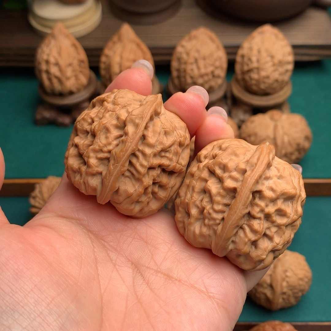 ****D文玩核桃把件全品霸王