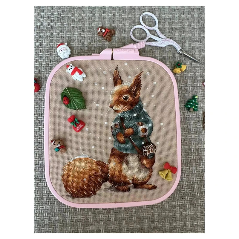 十字绣套件28ct18ct14ct11ct可选择印花布手工材料包saga毛衣松鼠