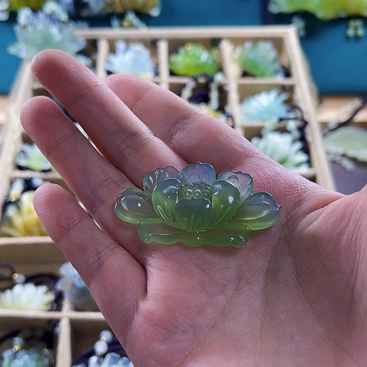 透闪石-蛇纹石玉未镶嵌颈饰做****x