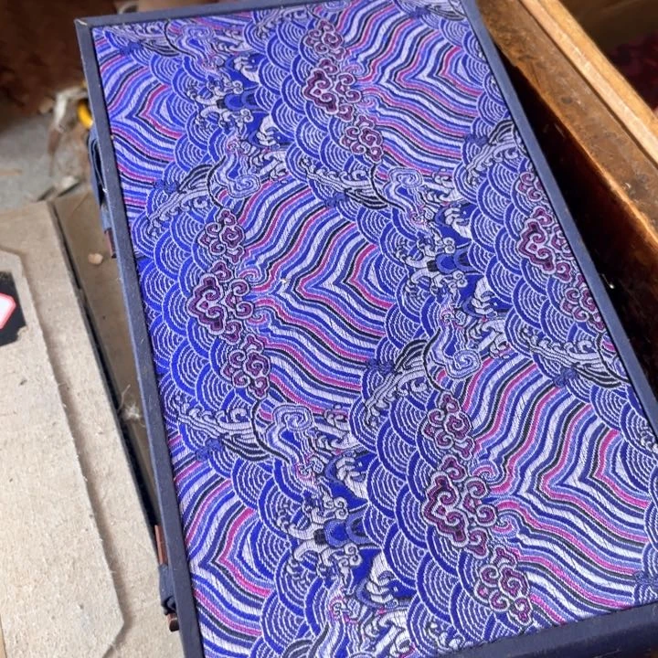 瓷片在线咨询服务中心开展