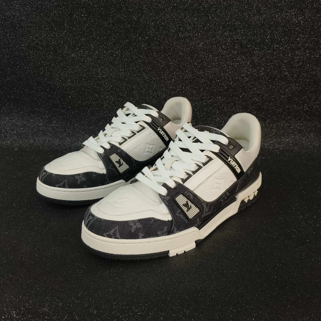 99新 LouisVuitton/路易威登 8.5码/42.5码/黑白牛仔trainer潮鞋