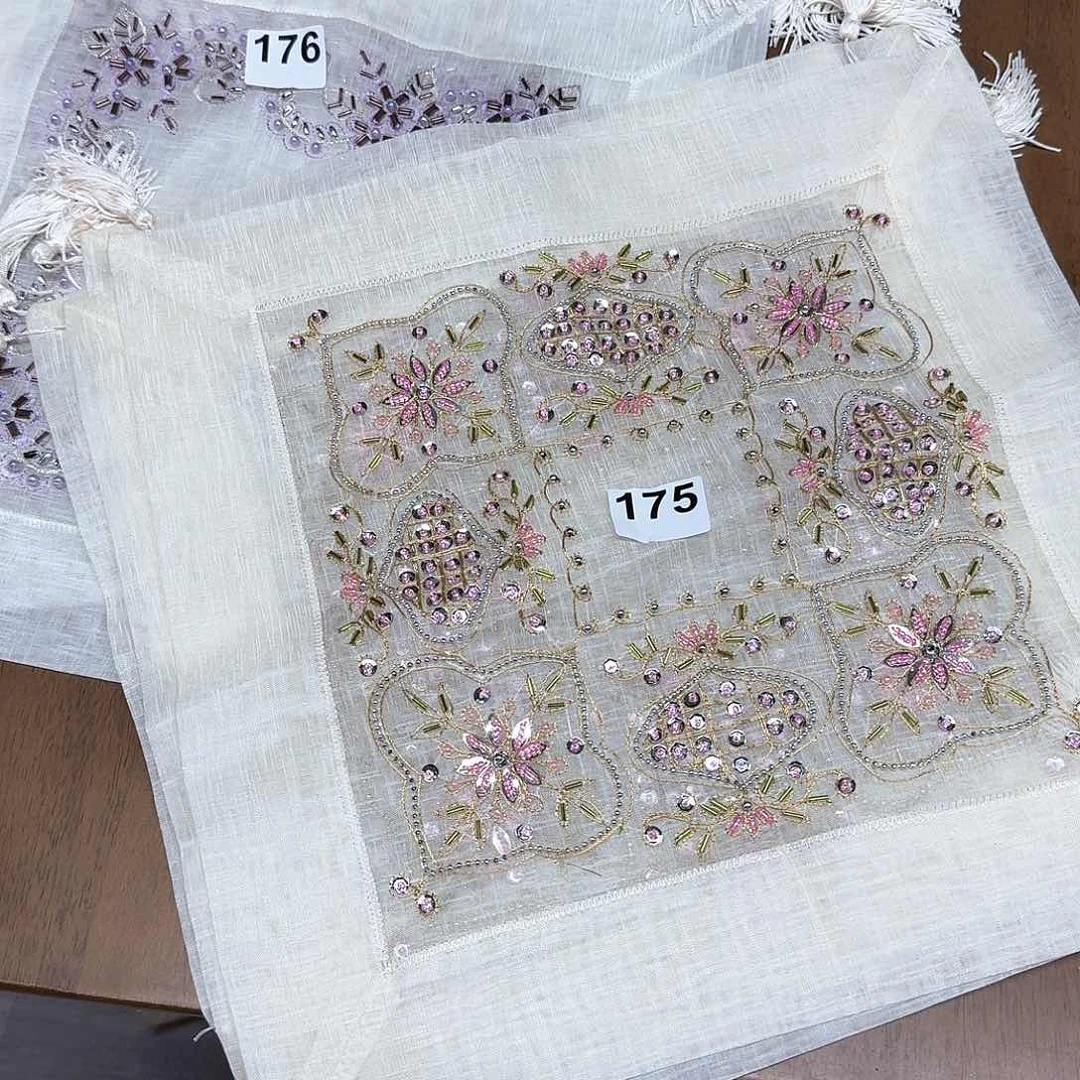 175号 4片 30元方巾