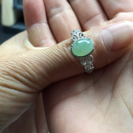 大***女翡翠未镶嵌戒指缅甸