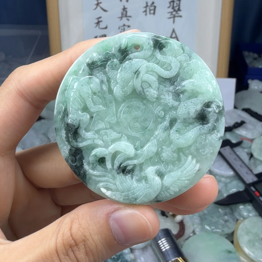 颈饰未镶嵌翡翠翡翠