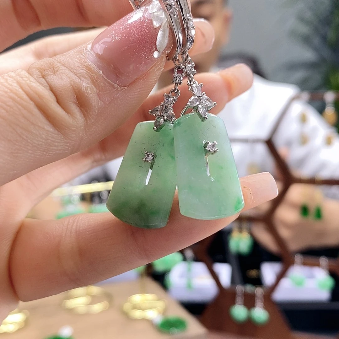 翡翠耳饰银S925镶嵌翡翠