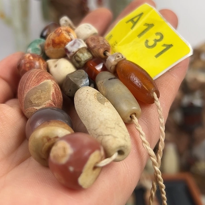 D***猫玛瑙/玉髓颈饰未镶嵌