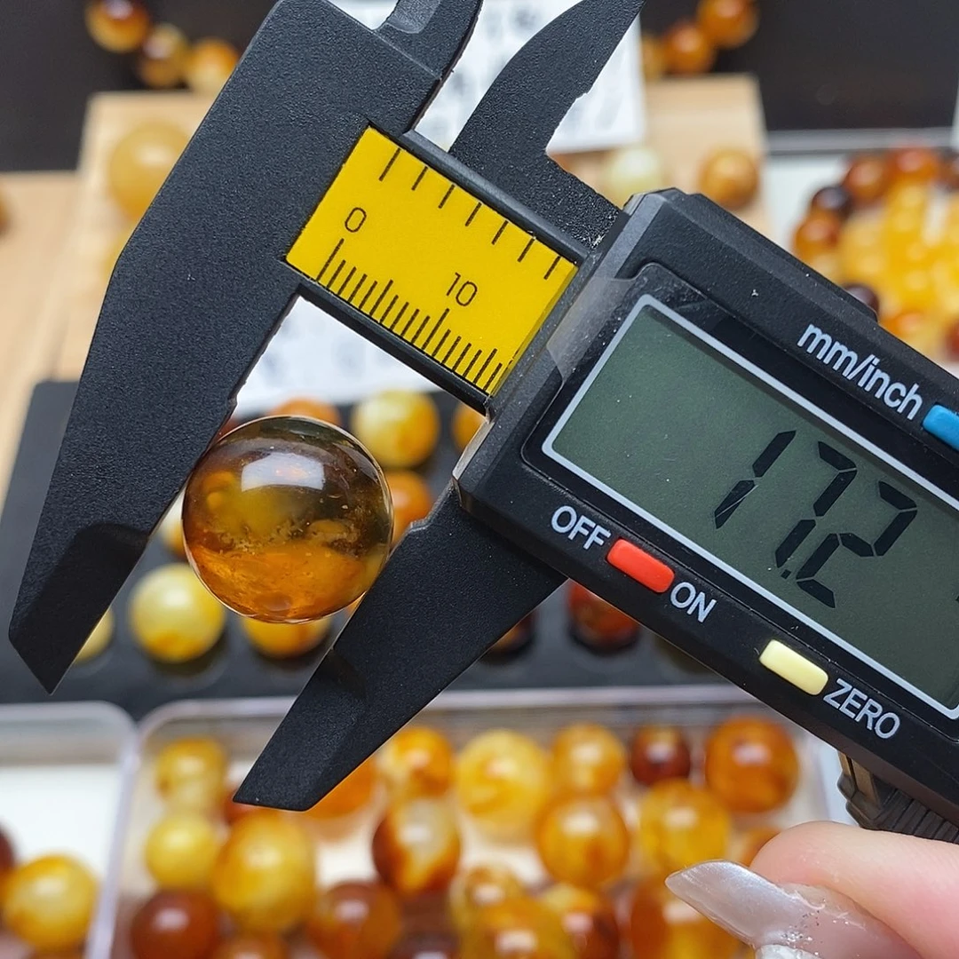 裸石虫珀未镶嵌蜜蜡808