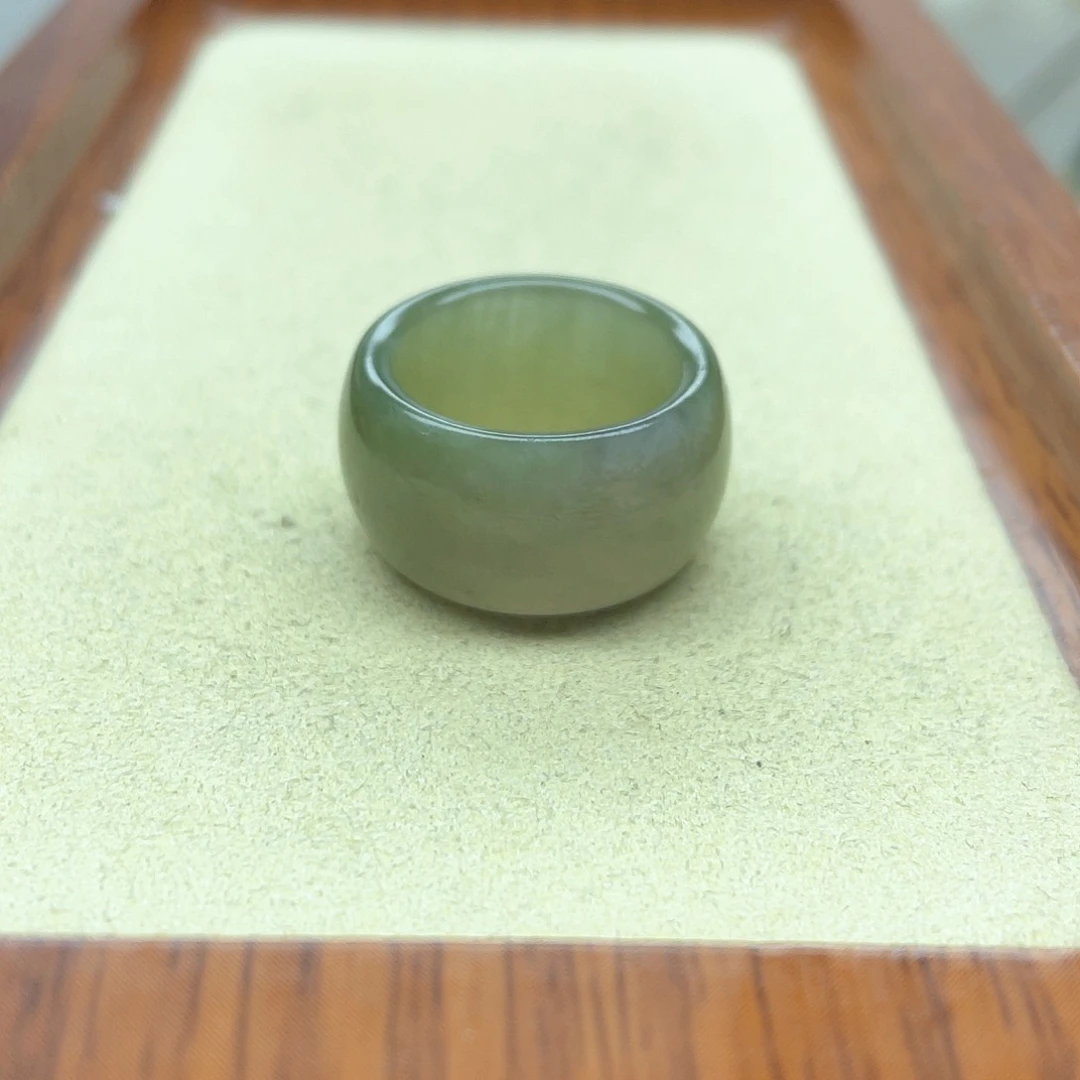 未镶嵌戒指和田玉17飘紫墩墩16号