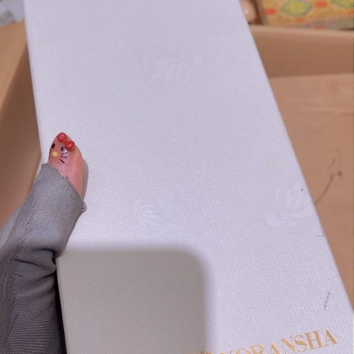 瓷片雪**包大美玲好物推荐分享