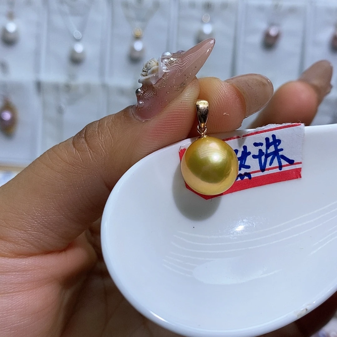 淡水珍珠吊坠(赠链)银S925镶嵌