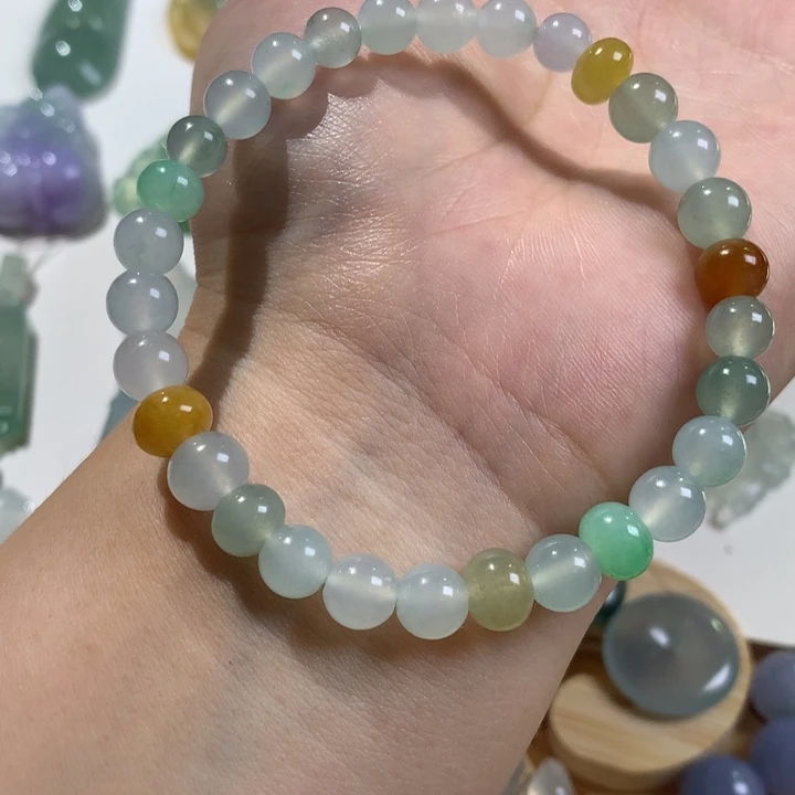 定制翡翠未镶嵌手串