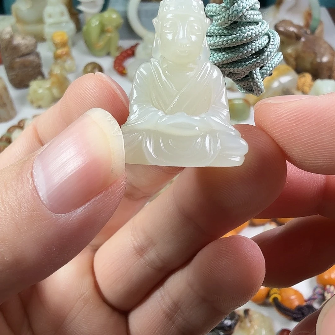 和田玉（糖玉）未镶嵌挂件