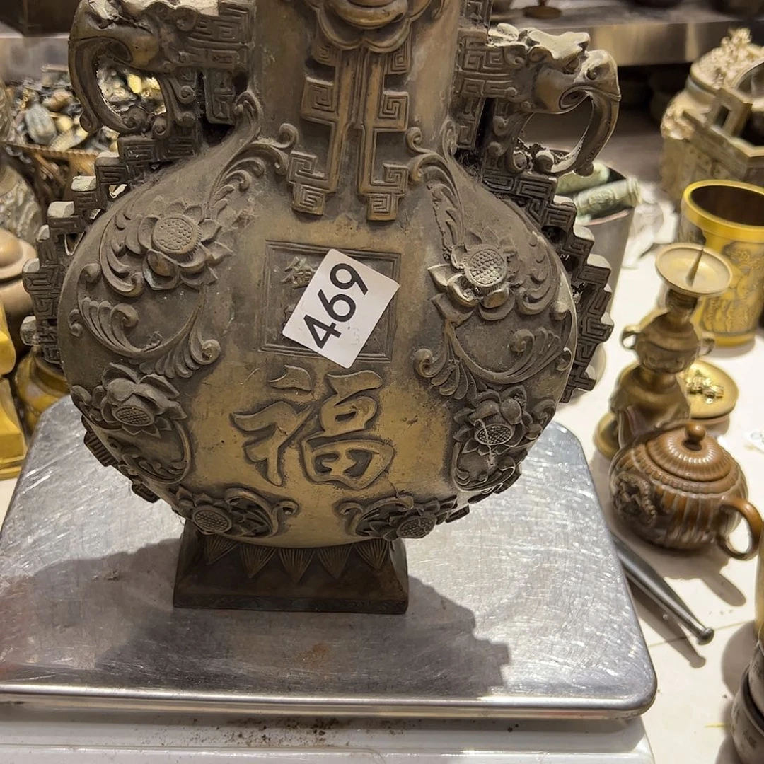 亲***婆微瑕疵黄铜摆件工艺品