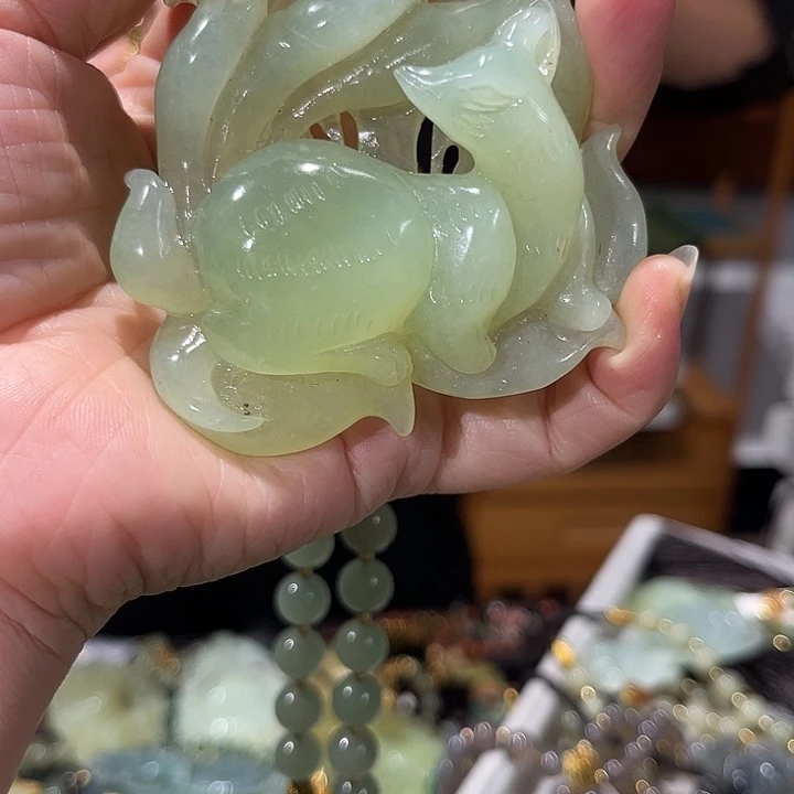 未镶嵌岫玉毛衣链