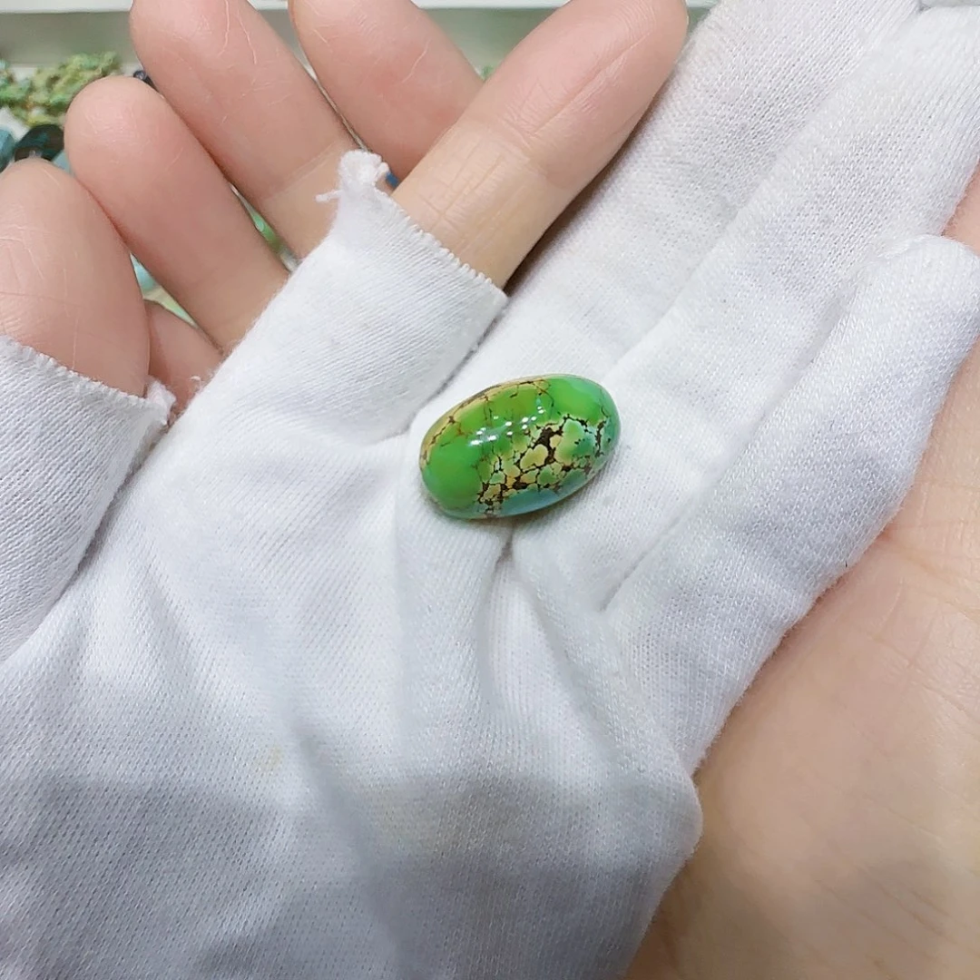 绿松石未镶嵌原矿绿松石