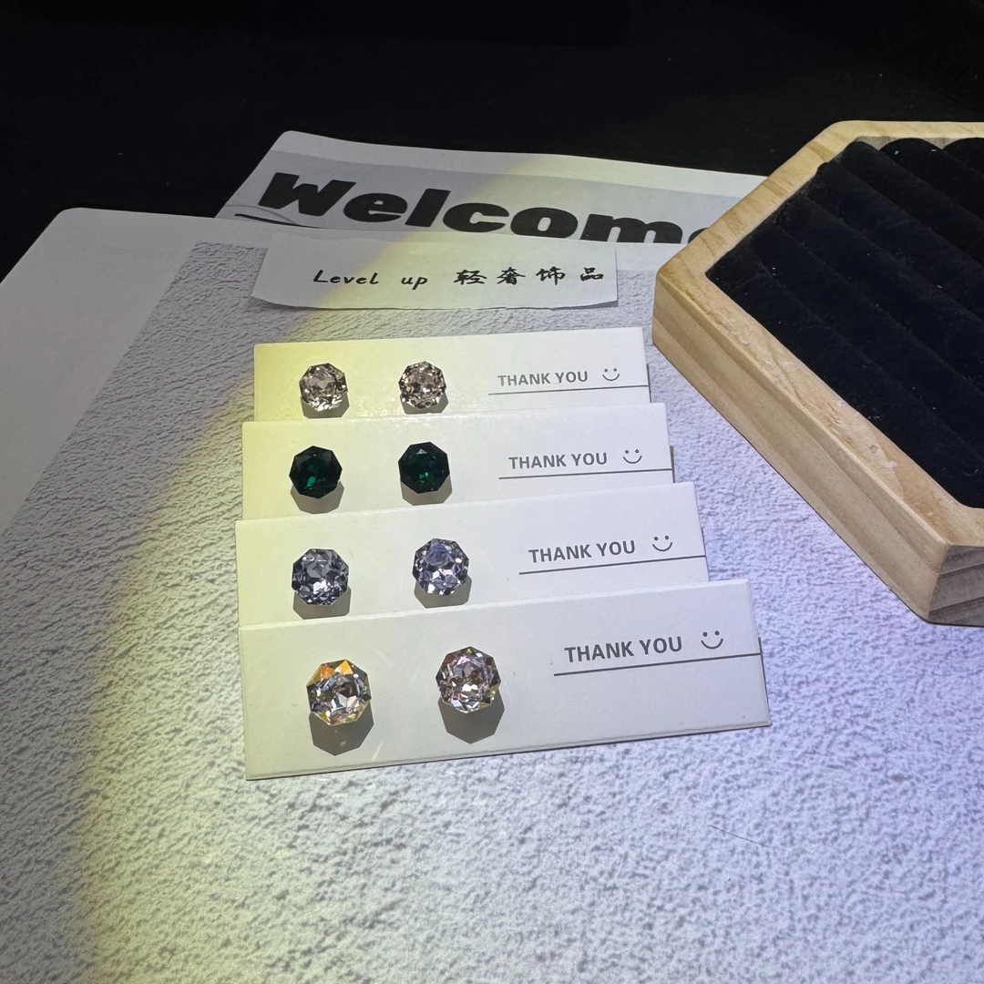 钛钢锆石耳饰 新店福利钛钢防水晶耳饰八边千禧玫瑰耳饰气质轻奢