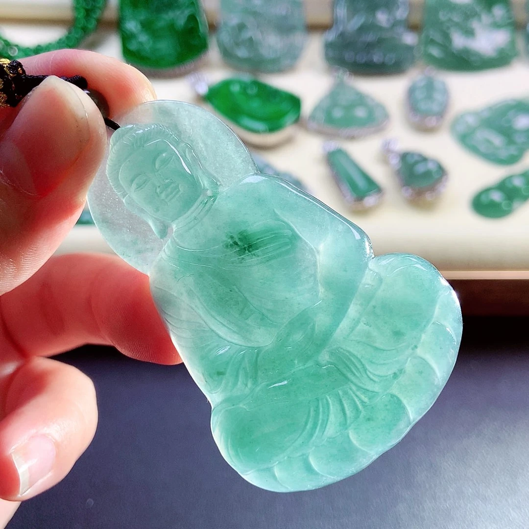 【闪购商品】翡翠颈饰未镶嵌天然