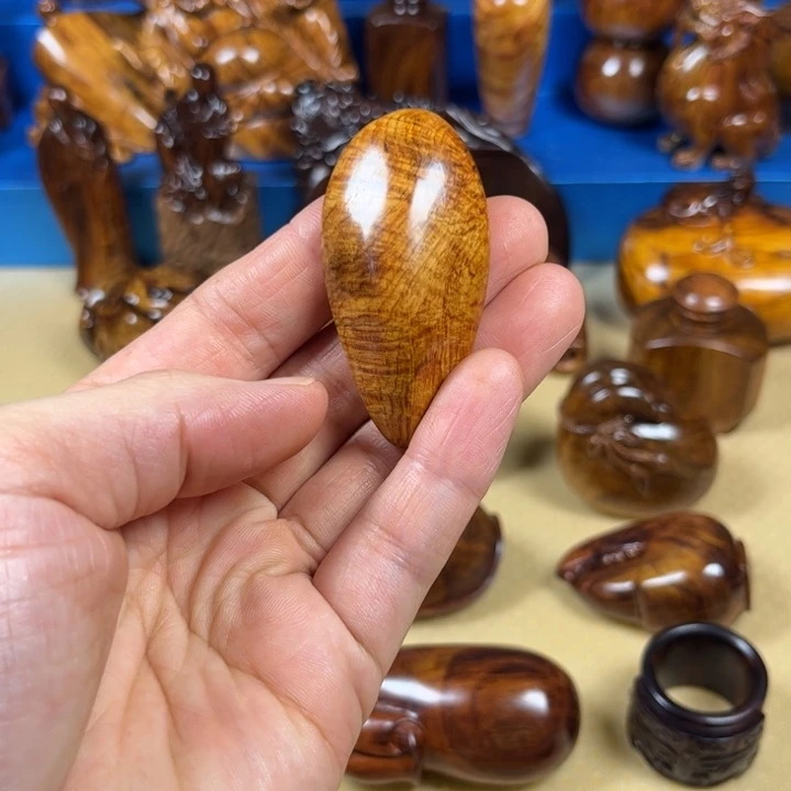 黄花梨降香黄檀把件