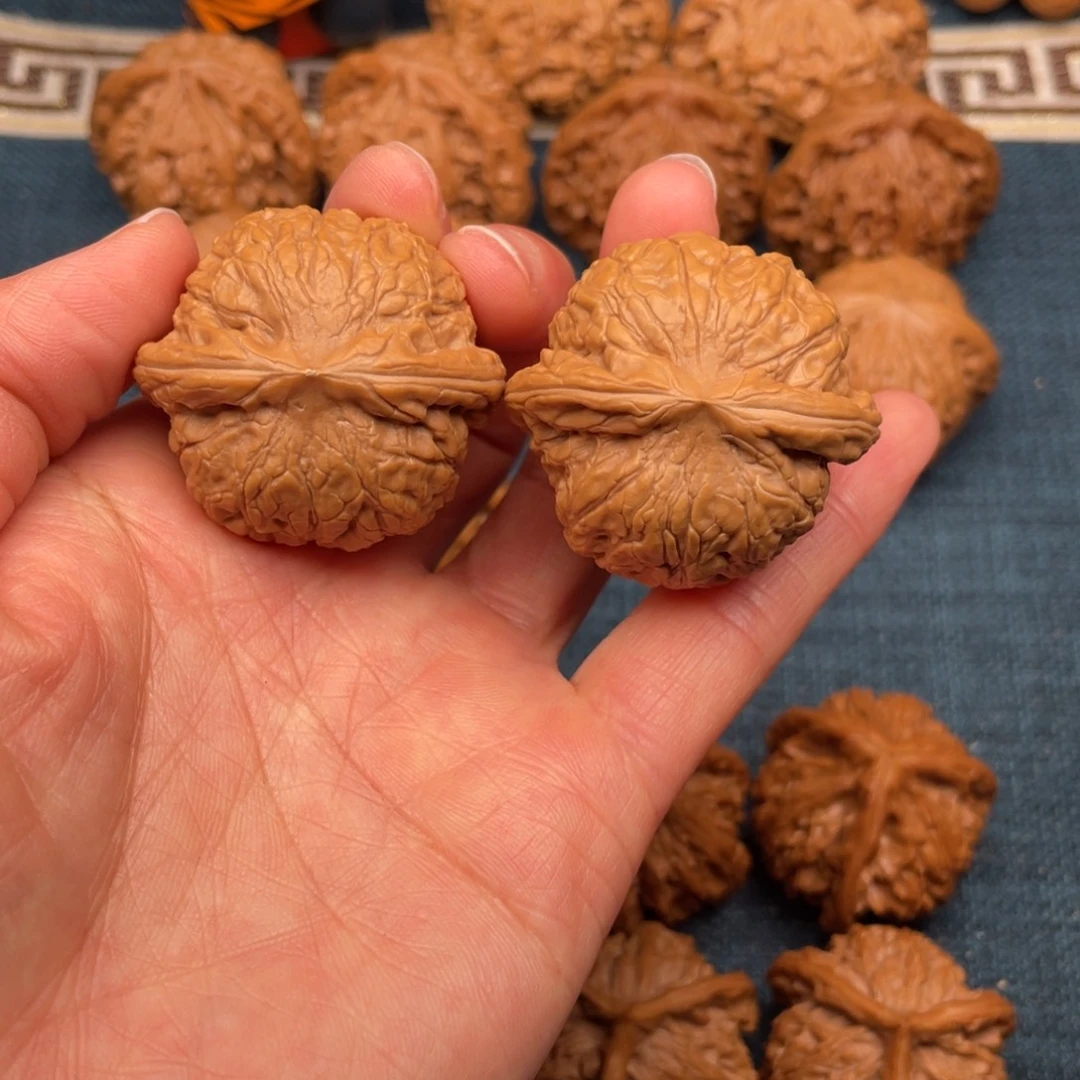 文玩核桃把件39全品毕业粗棱乾隆磨