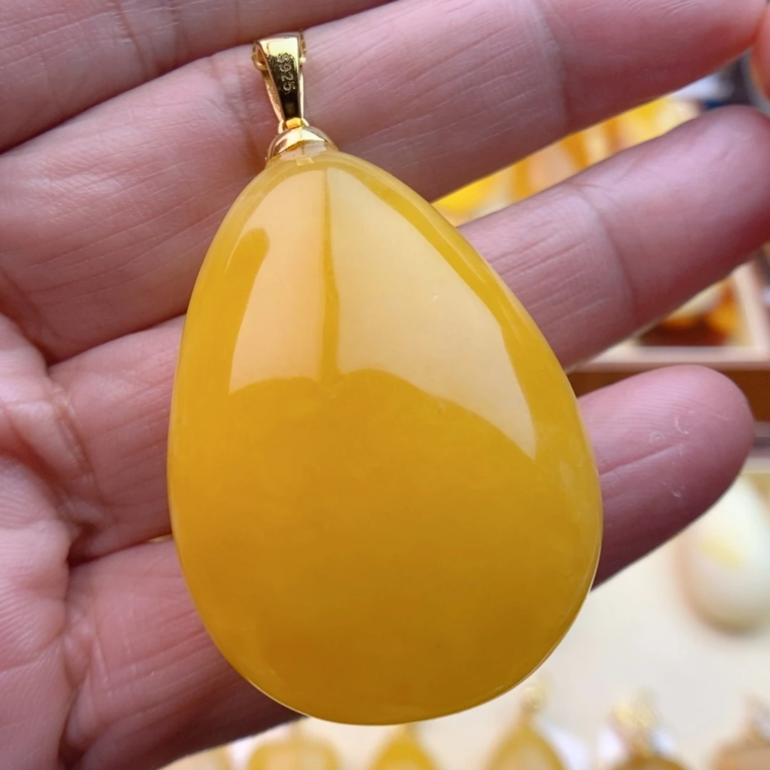 琥珀颈饰银S925镀金镶嵌