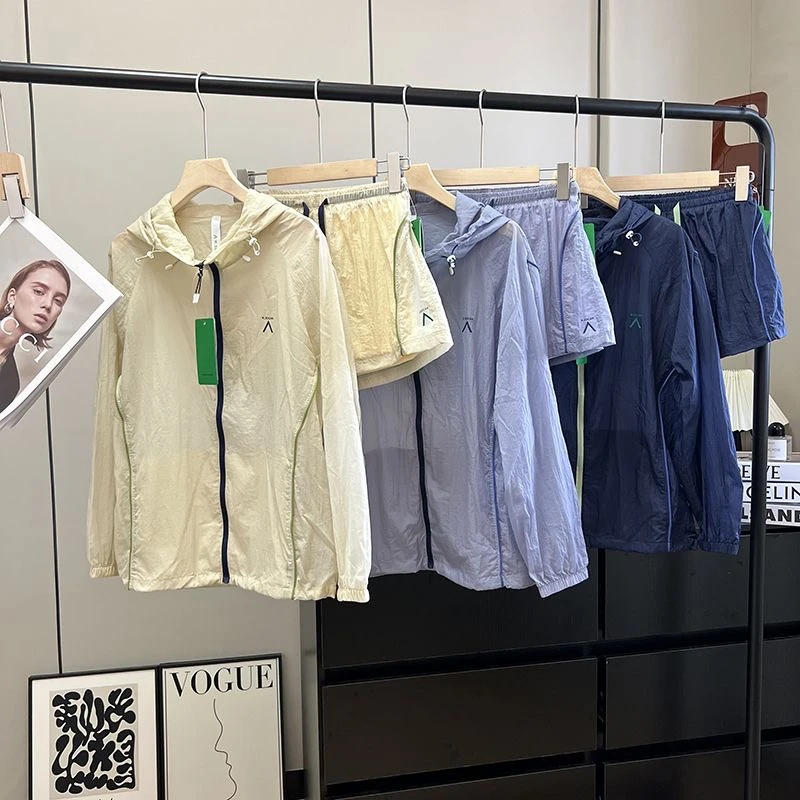 轻量化户外休闲运动连帽防晒衣薄款运动皮肤衣女夏季