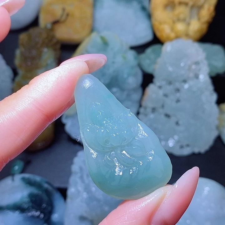 定制翡翠未镶嵌翡翠