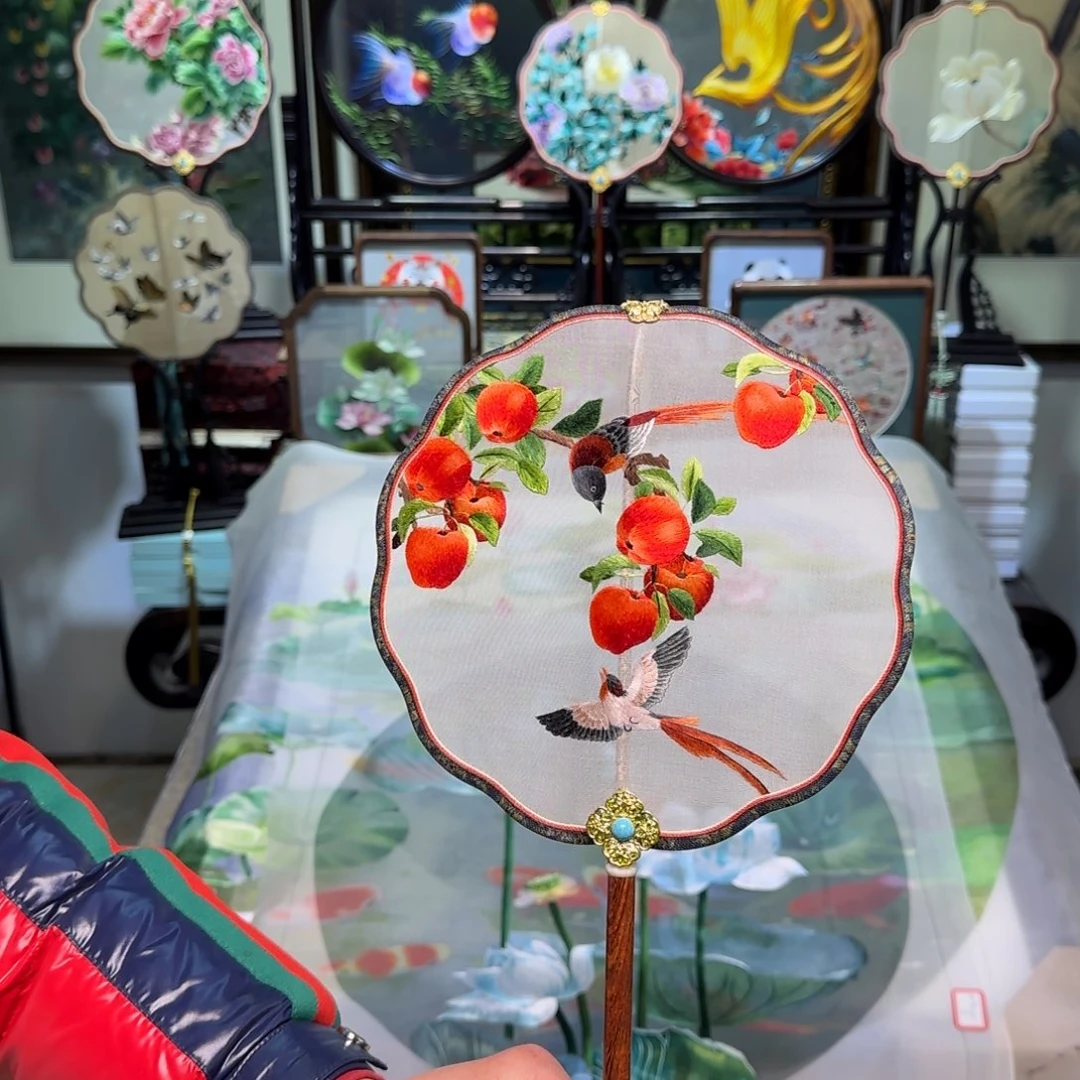 刺绣刺绣工艺精湛