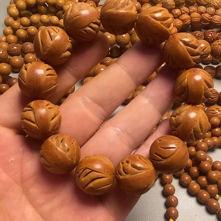 桃核手串龙纹光珠18
