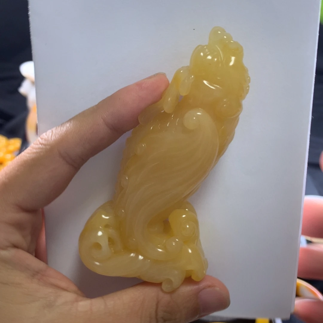 丁***丁未镶嵌石英质玉（黄龙玉）手镯