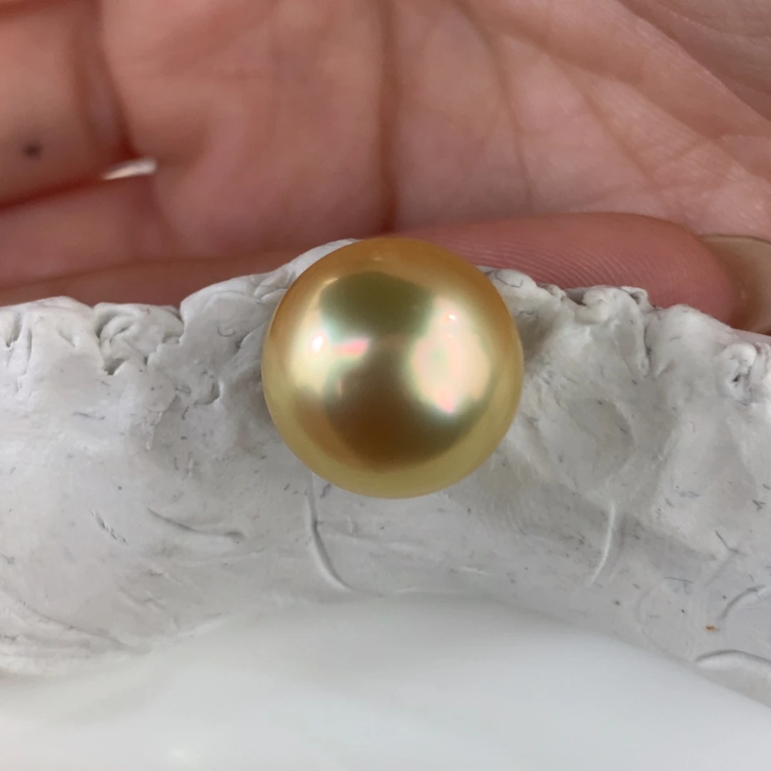定制海水珍珠未镶嵌裸珠炫彩金13-14mm