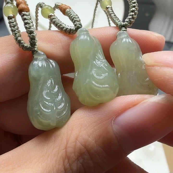 和田玉未镶嵌颈饰17