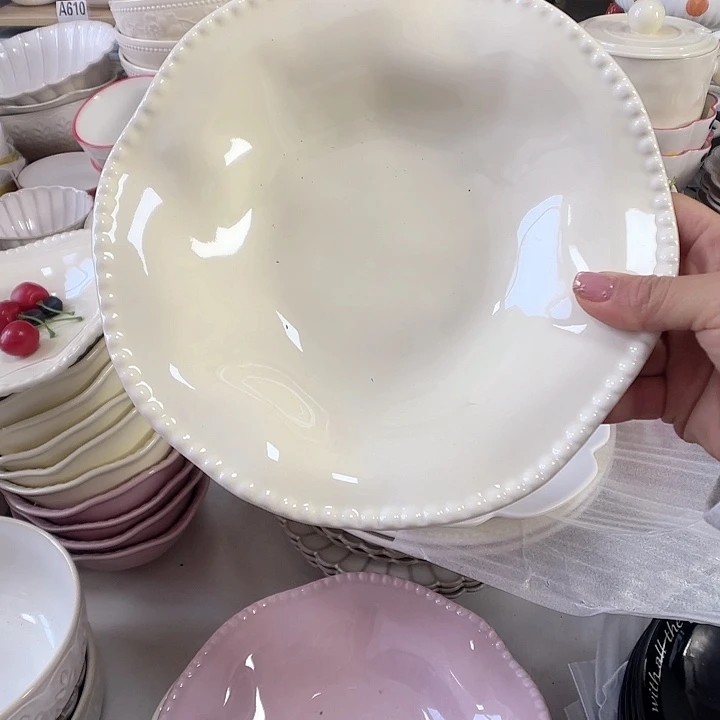 瓷片瑕疵特价陶瓷深盘