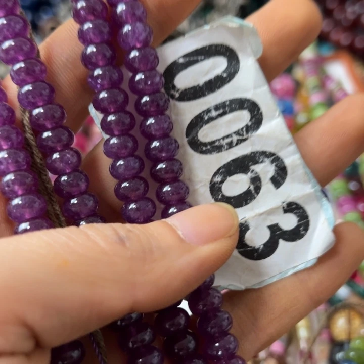 玛瑙/玉髓颈饰未镶嵌继**石