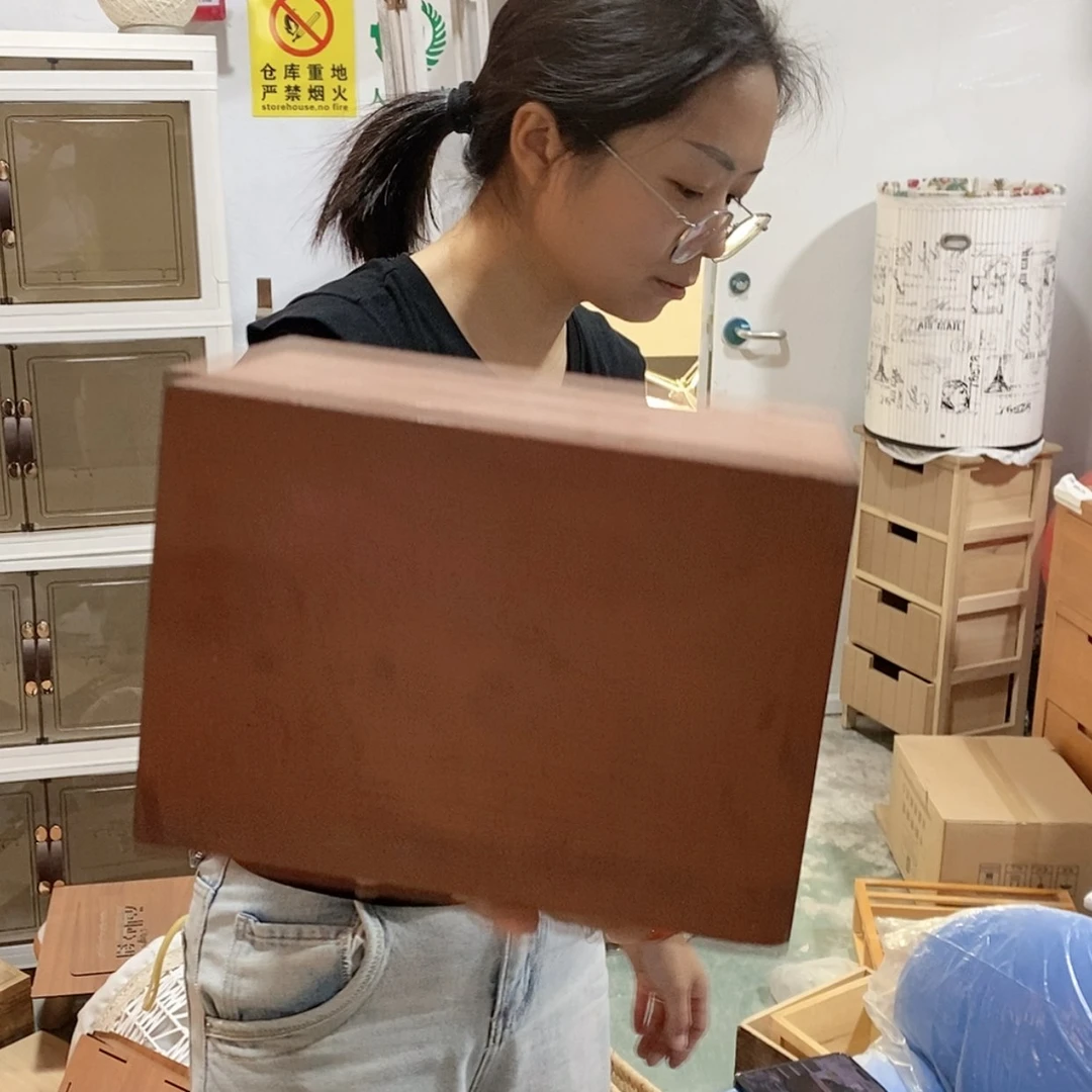 【闪购商品】翻盖塑料这是编号051