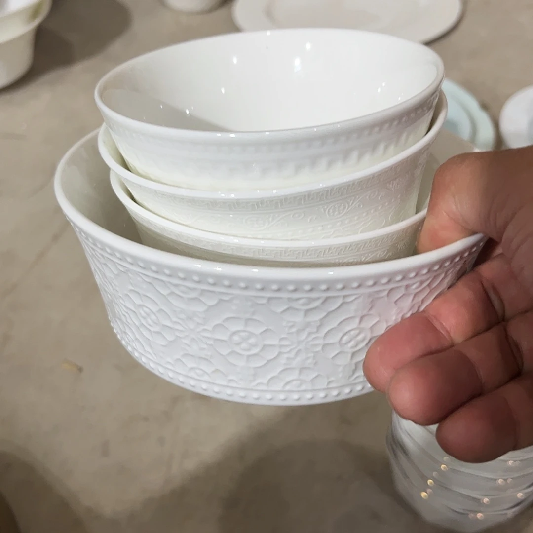 瓷片浮雕碗六寸一个4.5寸三个微瑕